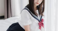 **问答式文章：如何利用抖音带货橱窗实现有效销售？**